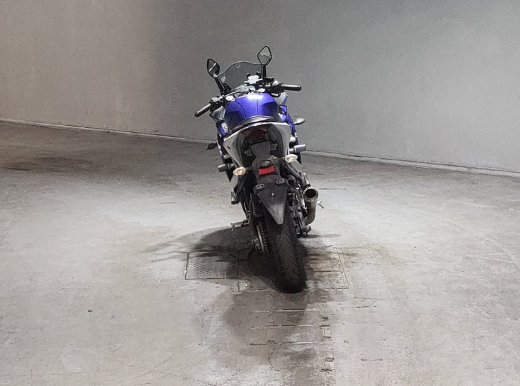 Мотоцикл Yamaha YZF-R25 с пробегом 24795 km