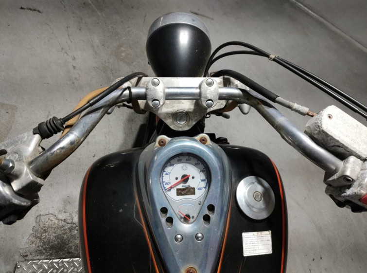 Мотоцикл Yamaha DRAGSTAR XVS400
