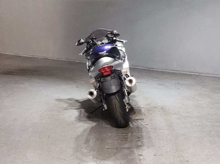 Мотоцикл Suzuki GSX1300R HAYABUSA с пробегом 30232 km