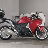 Мотоцикл Honda VFR1200F з пробігом 12894 km