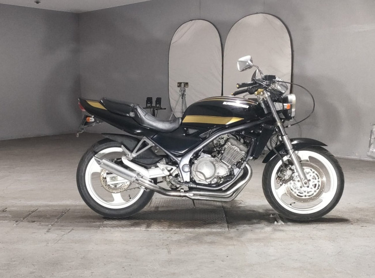 Мотоцикл Kawasaki BALIUS ZR250 с пробегом 13514 km