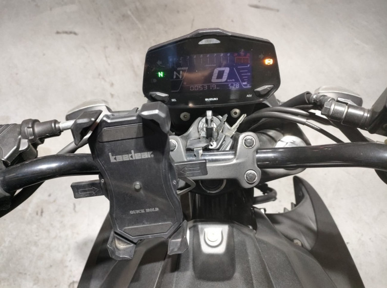 Мотоцикл Suzuki GIXXER250 з пробігом 5319 km