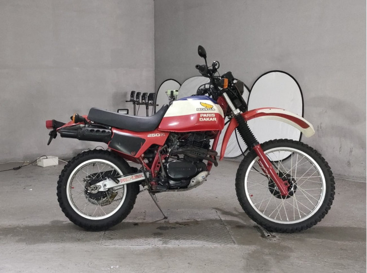 Мотоцикл Honda XL250R с пробегом 188 km