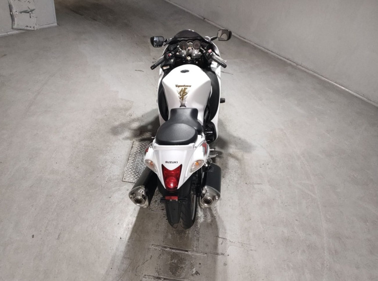 Мотоцикл Suzuki GSX1300R HAYABUSA з пробігом 18990 m