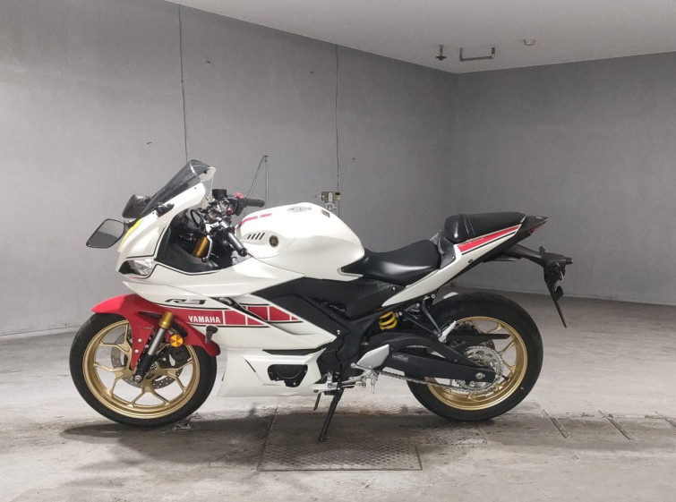Мотоцикл Yamaha YZF-R3 з пробігом 9375 km