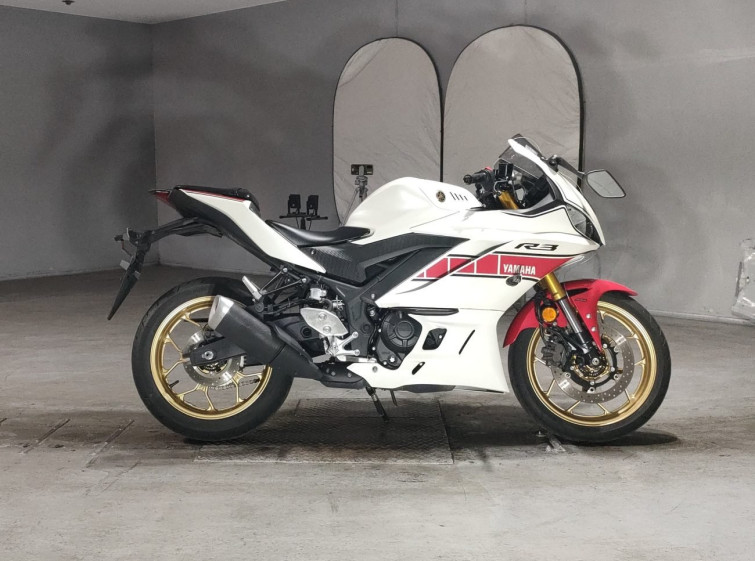 Мотоцикл Yamaha YZF-R3 з пробігом 9375 km