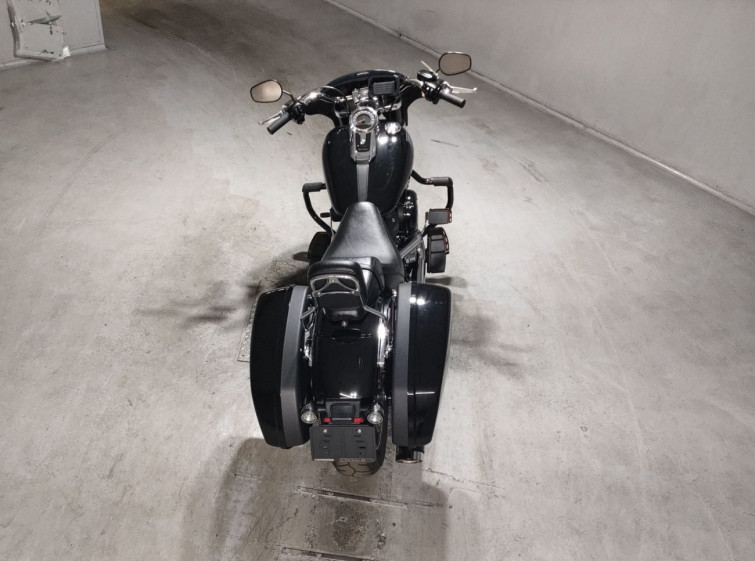 Мотоцикл HD SPORT GLIDE FLSB1750 с пробегом 1311 km