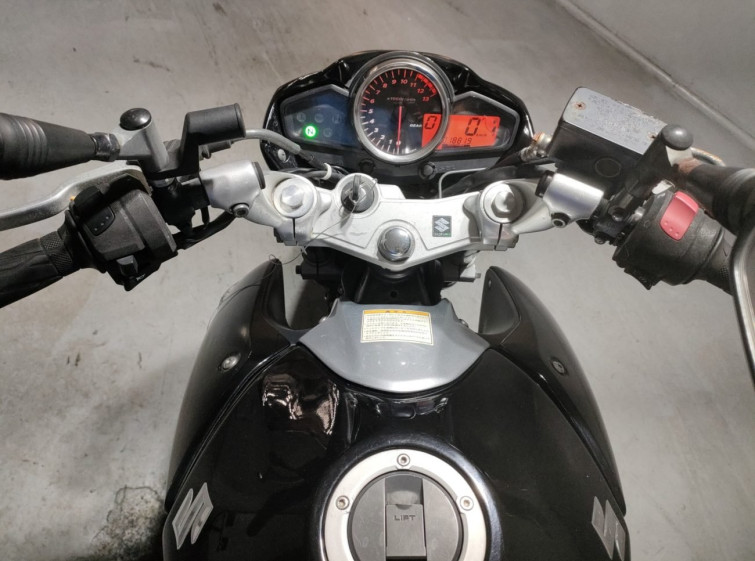 Мотоцикл Suzuki GSR250 з пробігом 18819 km