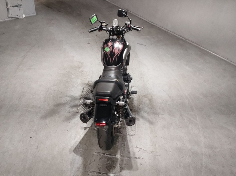 Мотоцикл Yamaha V-MAX1200 з пробігом 4159 km