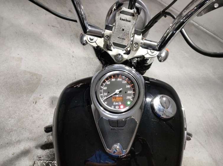 Мотоцикл Suzuki INTRUDER 400 CLASSIC с пробегом 23140 km