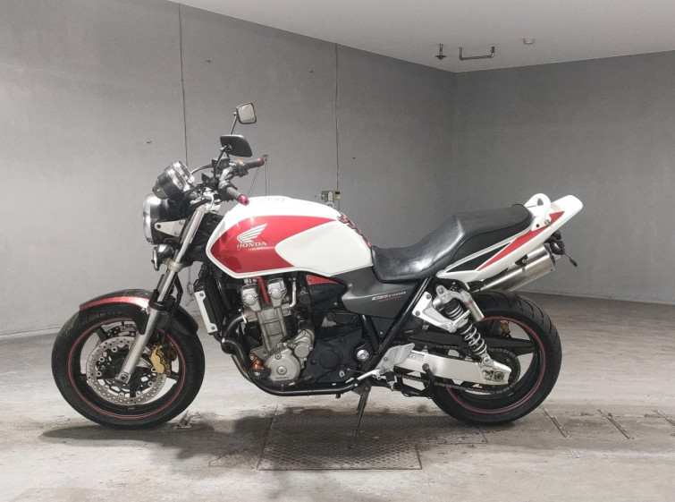 Мотоцикл Honda CB1300SF с пробегом 55898 km