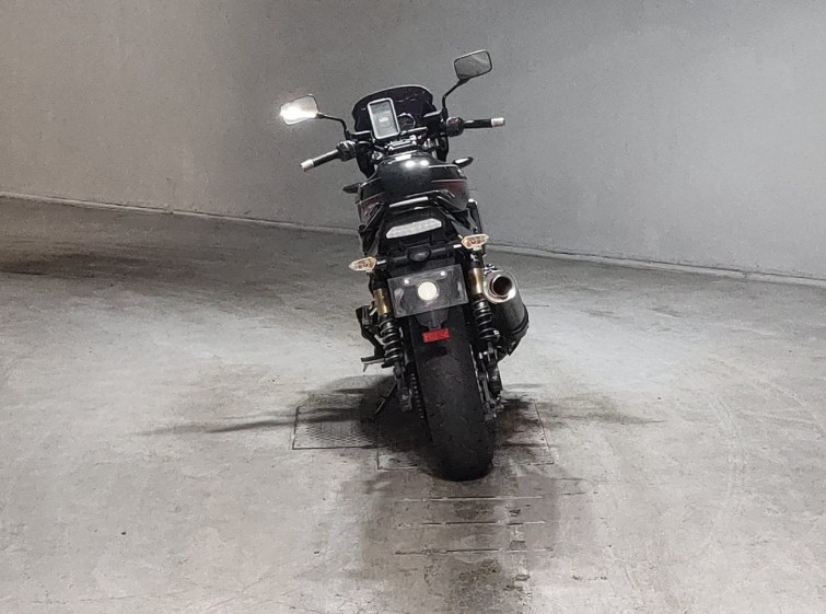 Мотоцикл Kawasaki ZRX1200 с пробегом 16047 km