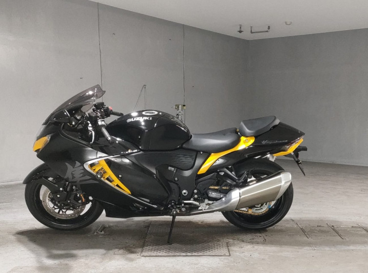 Мотоцикл Suzuki GSX1300R HAYABUSA с пробегом 6845 km