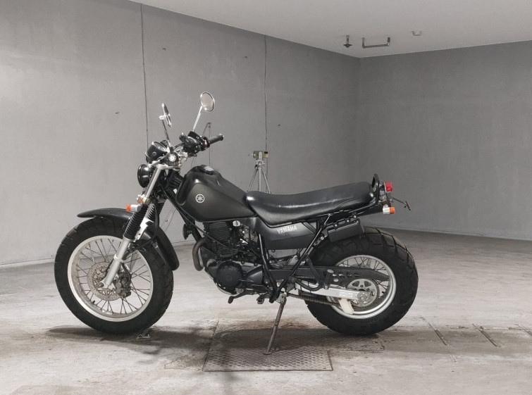 Мотоцикл Yamaha TW225 с пробегом 24781 km