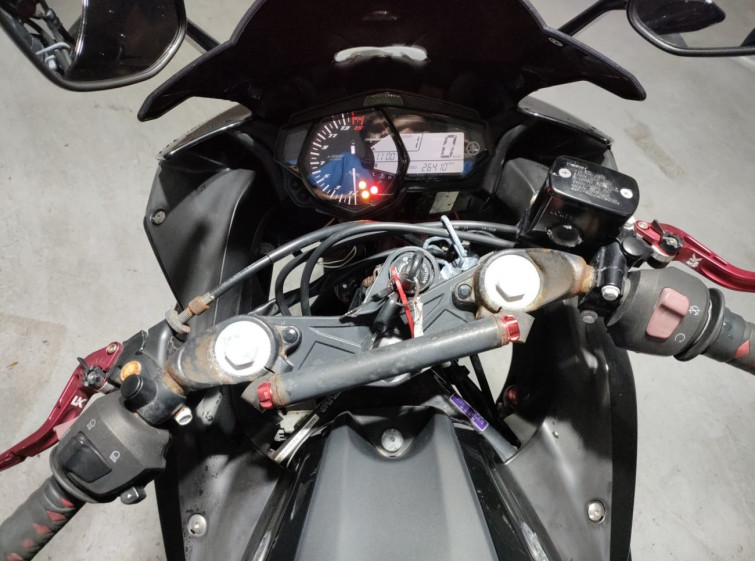 Мотоцикл Yamaha YZF-R25 с пробегом 26410 km