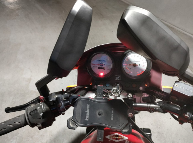 Мотоцикл Honda VTR250 с пробегом 30088 km