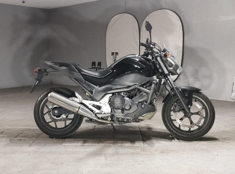 Мотоцикл Honda NC700S з пробігом 17539 km