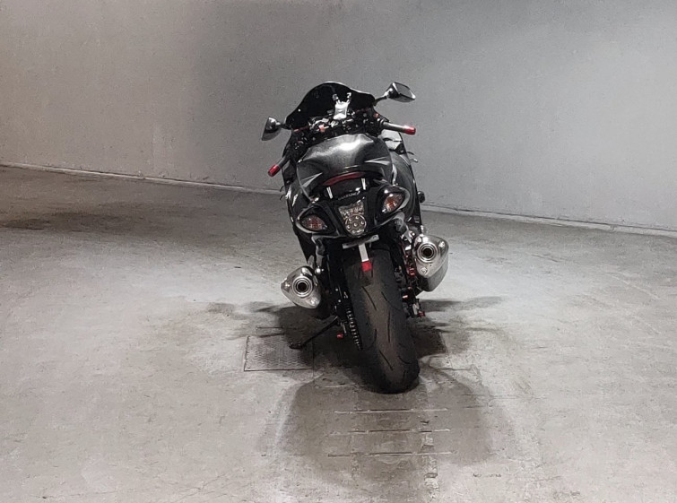 Мотоцикл Suzuki GSX1300R HAYABUSA с пробегом 26575 m