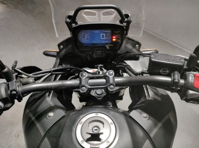 Мотоцикл Honda 400X з пробігом 3925 km