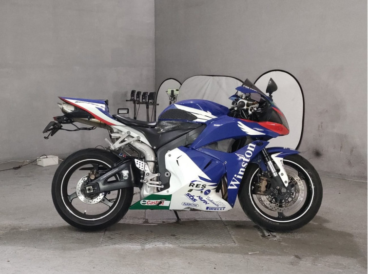Мотоцикл Honda CBR600RR з пробігом 49125 km