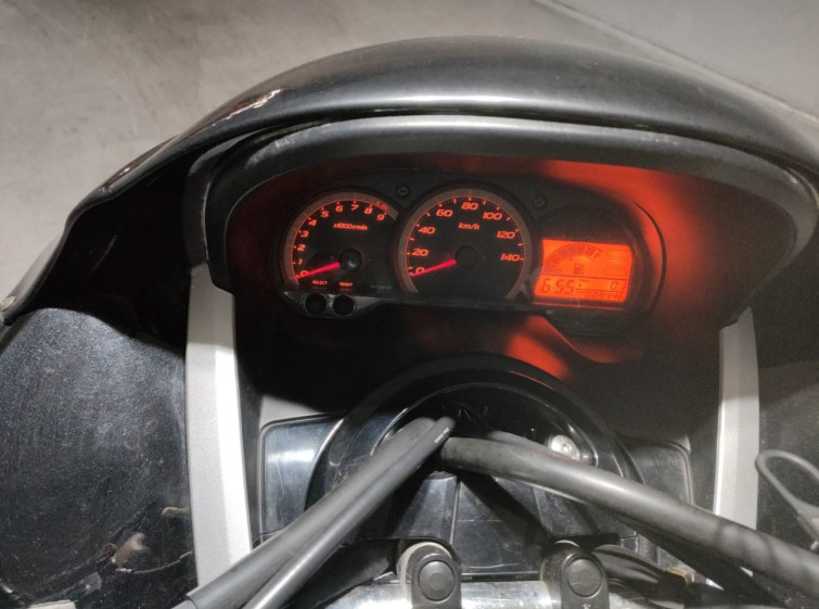 Мотоцикл Yamaha MAJESTY250 с пробегом 9445 km