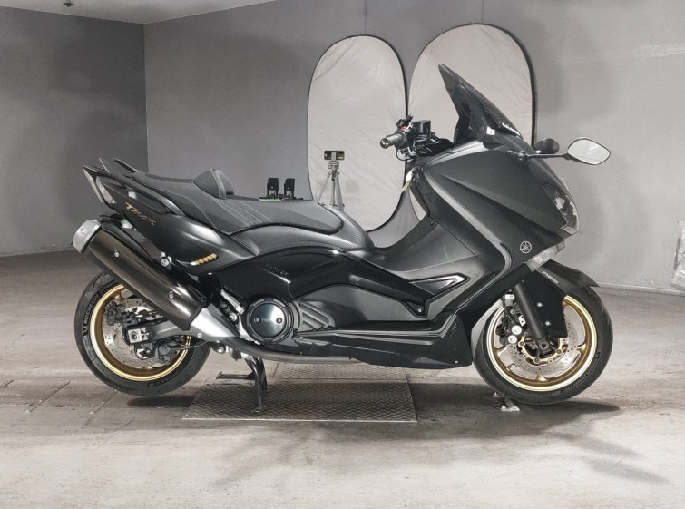 Мотоцикл Yamaha T-MAX530 с пробегом 14447 km