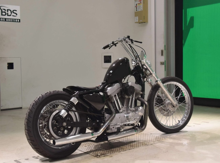 Мотоцикл HD SPORTSTER XLH883 з пробігом 1916 km