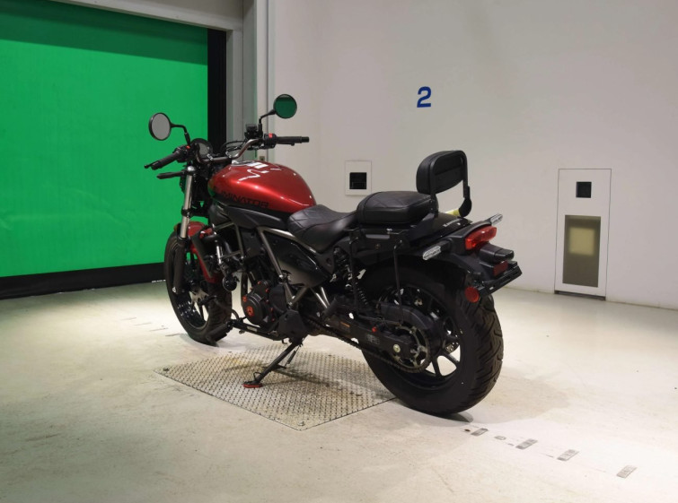 Мотоцикл Kawasaki ELIMINATOR400-3 с пробегом 4330 km