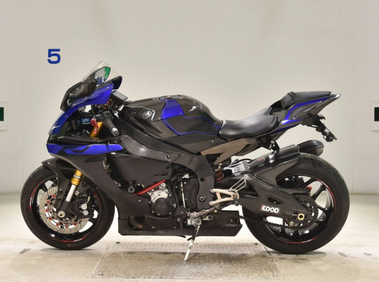 Мотоцикл Yamaha YZF-R1 с пробегом 36007 km