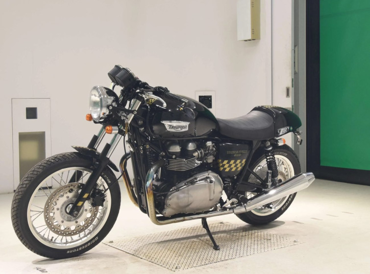 Мотоцикл Triumph THRUXTON900 с пробегом 16479 km