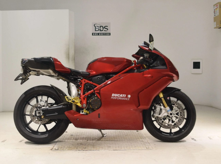 Мотоцикл Ducati 999S з пробігом 26206 km