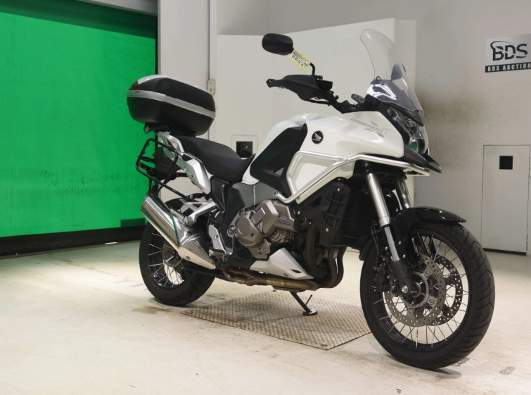 Мотоцикл Honda VFR1200X CROSSTOURER с пробегом 14322 km