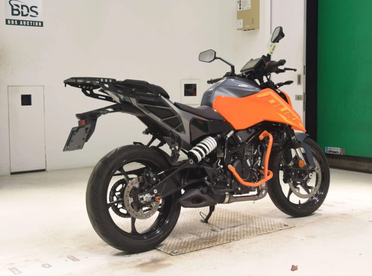 Мотоцикл KTM 250 DUKE с пробегом 7852 km