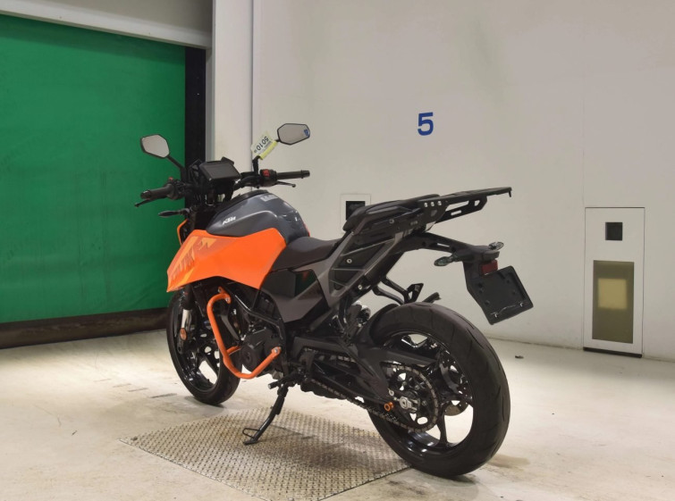 Мотоцикл KTM 250 DUKE с пробегом 7852 km