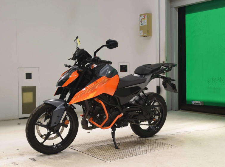 Мотоцикл KTM 250 DUKE с пробегом 7852 km