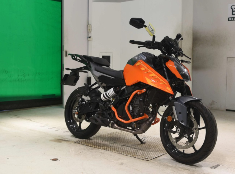 Мотоцикл KTM 250 DUKE с пробегом 7852 km