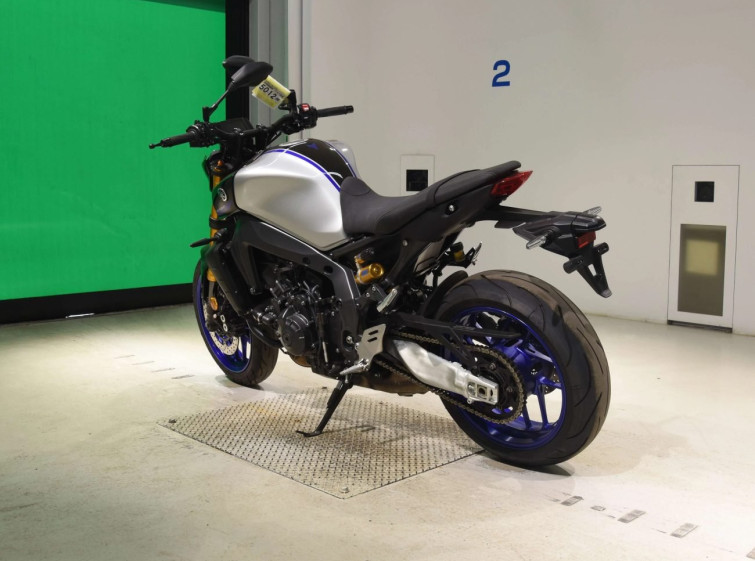 Мотоцикл Yamaha MT-09 с пробегом 23428 km