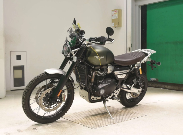 Мотоцикл Triumph SCRAMBLER 1200 XC з пробігом 10834 km