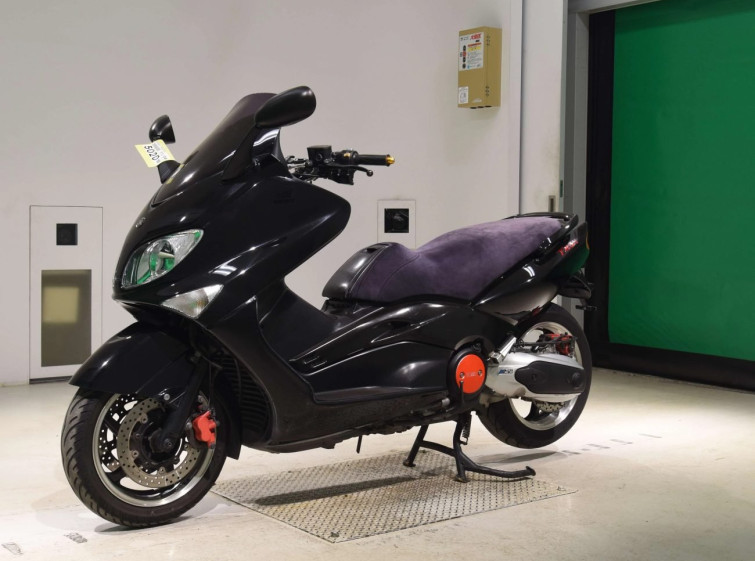 Мотоцикл Yamaha T-MAX500 с пробегом 35090 km