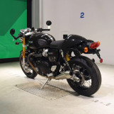 Мотоцикл Triumph THRUXTON1200RS з пробігом 15871 km
