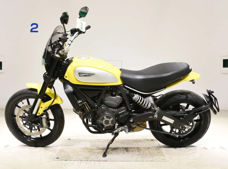 Мотоцикл Ducati SCRAMBLER 803 ICON з пробігом 10695 km