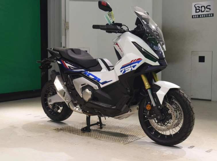 Мотоцикл Honda X-ADV750 с пробегом 433 km