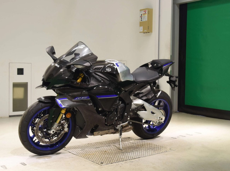Мотоцикл Yamaha YZF-R1M з пробігом 402 km