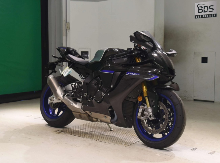 Мотоцикл Yamaha YZF-R1M з пробігом 402 km