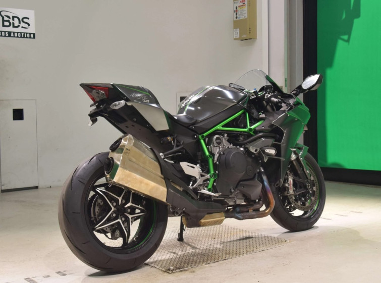 Мотоцикл Kawasaki NINJA H2 CARBON с пробегом 7961 km
