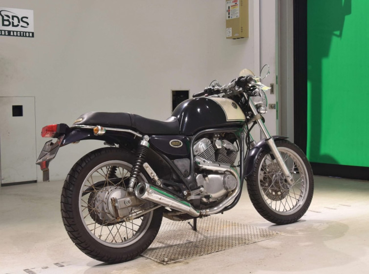 Мотоцикл Yamaha SRV250S з пробігом 5895 km