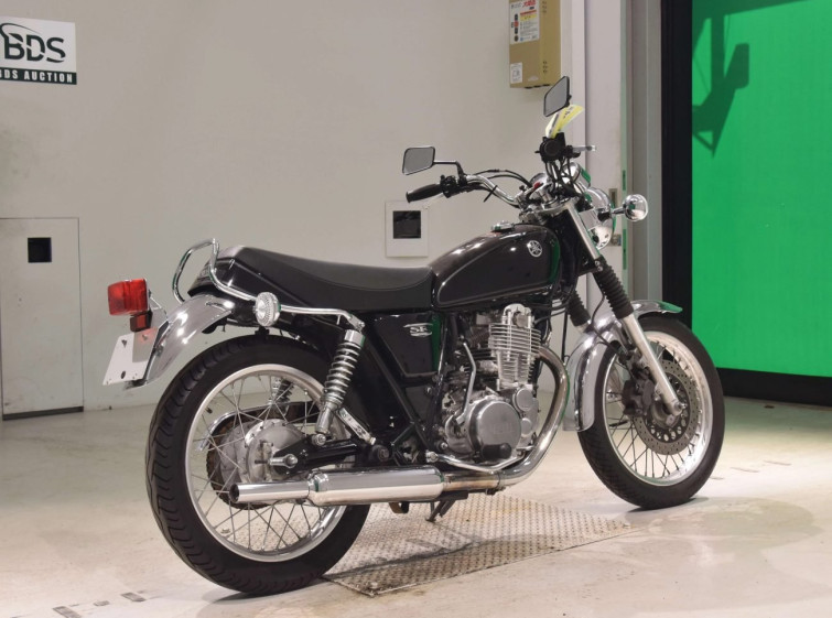 Мотоцикл Yamaha SR400 з пробігом 6805 km