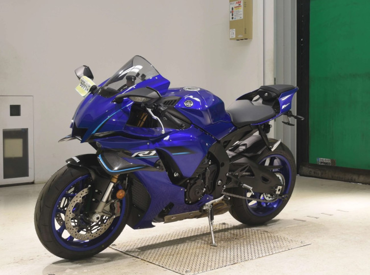 Мотоцикл Yamaha YZF-R1 з пробігом 334 km