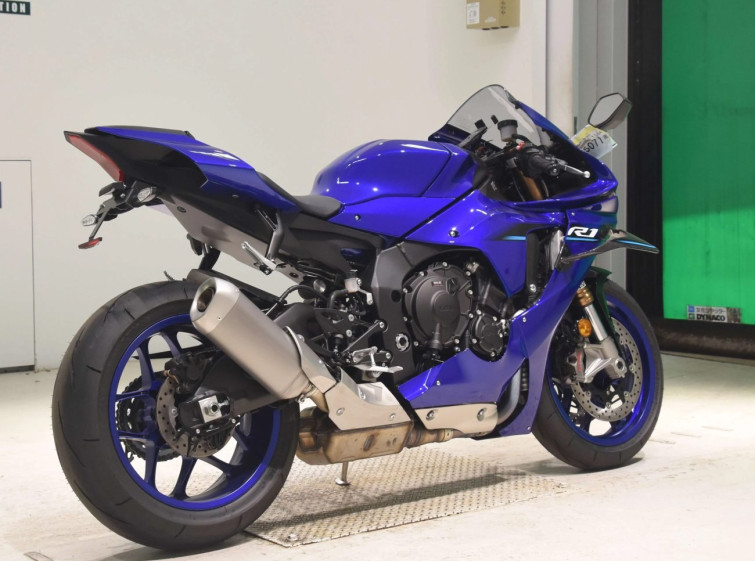 Мотоцикл Yamaha YZF-R1 з пробігом 334 km
