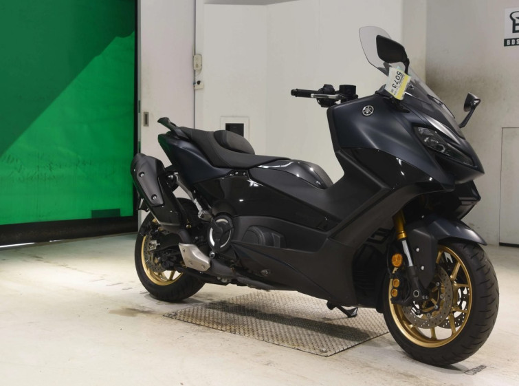 Мотоцикл Yamaha T-MAX560 с пробегом 13298 km